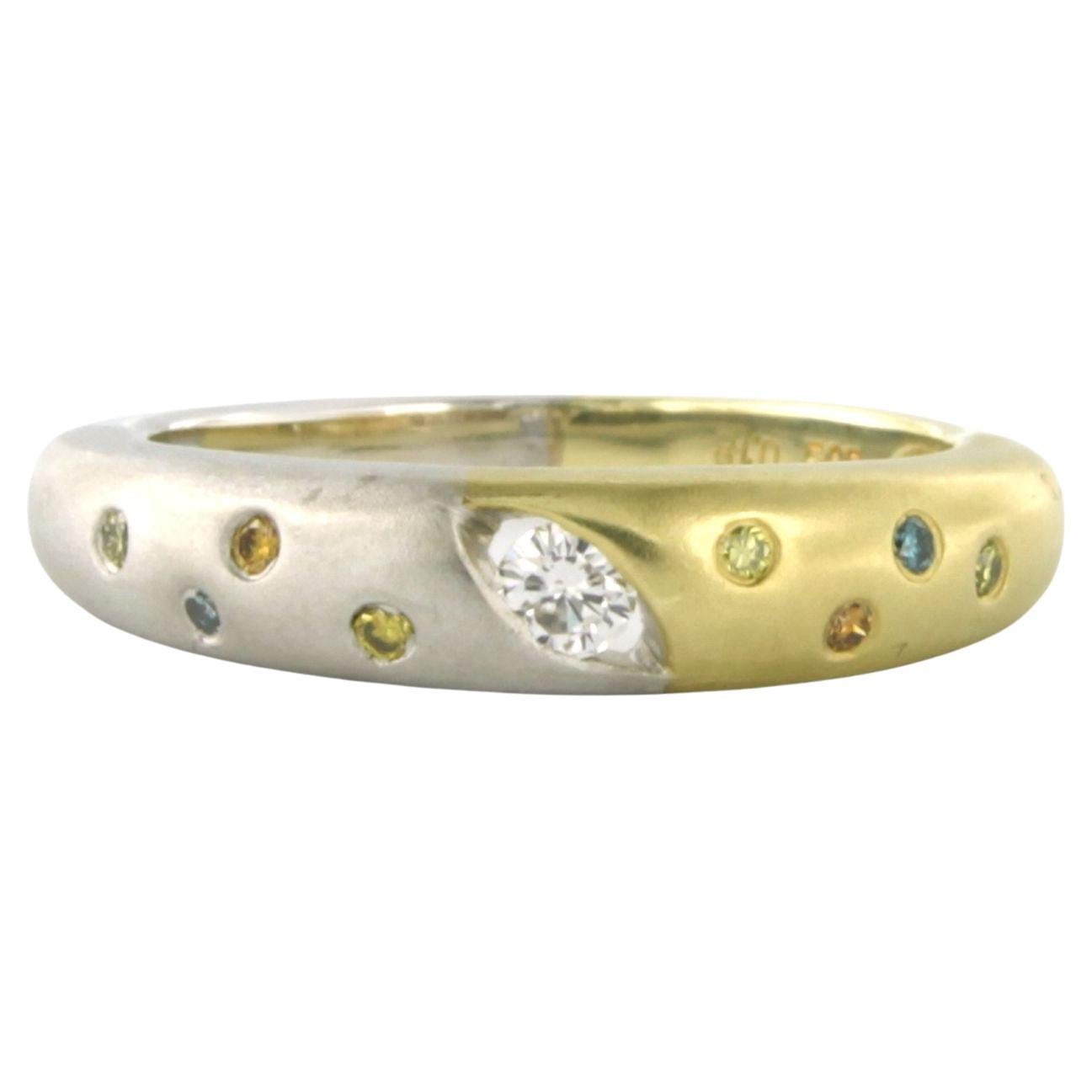 Ring set with diamonds up to 0.18ct 14k bicolour gold For Sale
