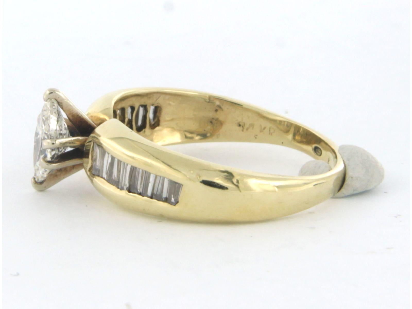 Anello con diamanti taglio marquise e taglio taper 0,86 carati, oro 14k In condizioni buone in vendita a The Hague, ZH