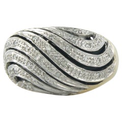 Bague sertie d'un onyx présumé et d'un diamant taille unique, or 14k