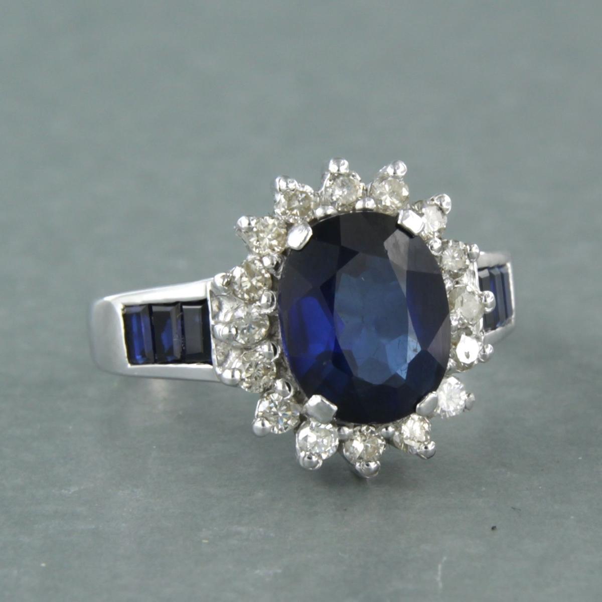 Bague sertie d'un saphir et d'un diamant taille brillant 0,50 ct, or blanc 18k Pour femmes en vente