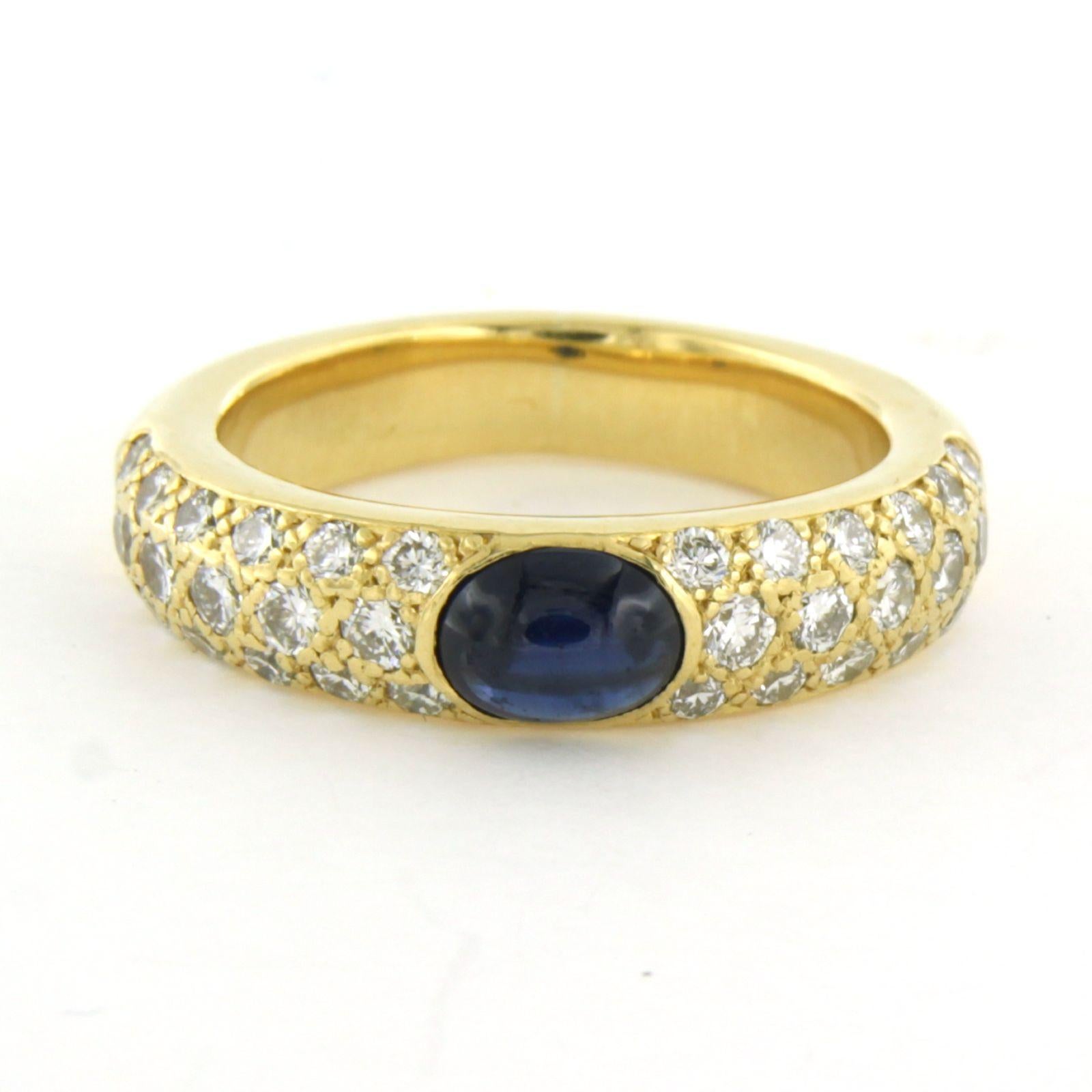 Moderne Bague sertie d'un saphir et de diamants taille brillant 1,20 ct, or 18k en vente