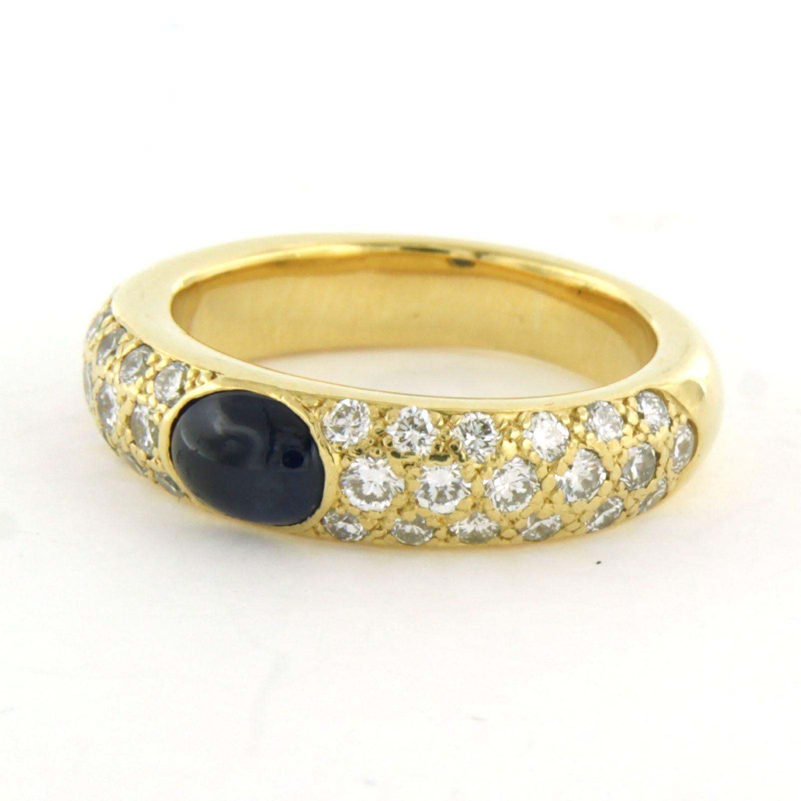 Bague sertie d'un saphir et de diamants taille brillant 1,20 ct, or 18k Excellent état - En vente à The Hague, ZH