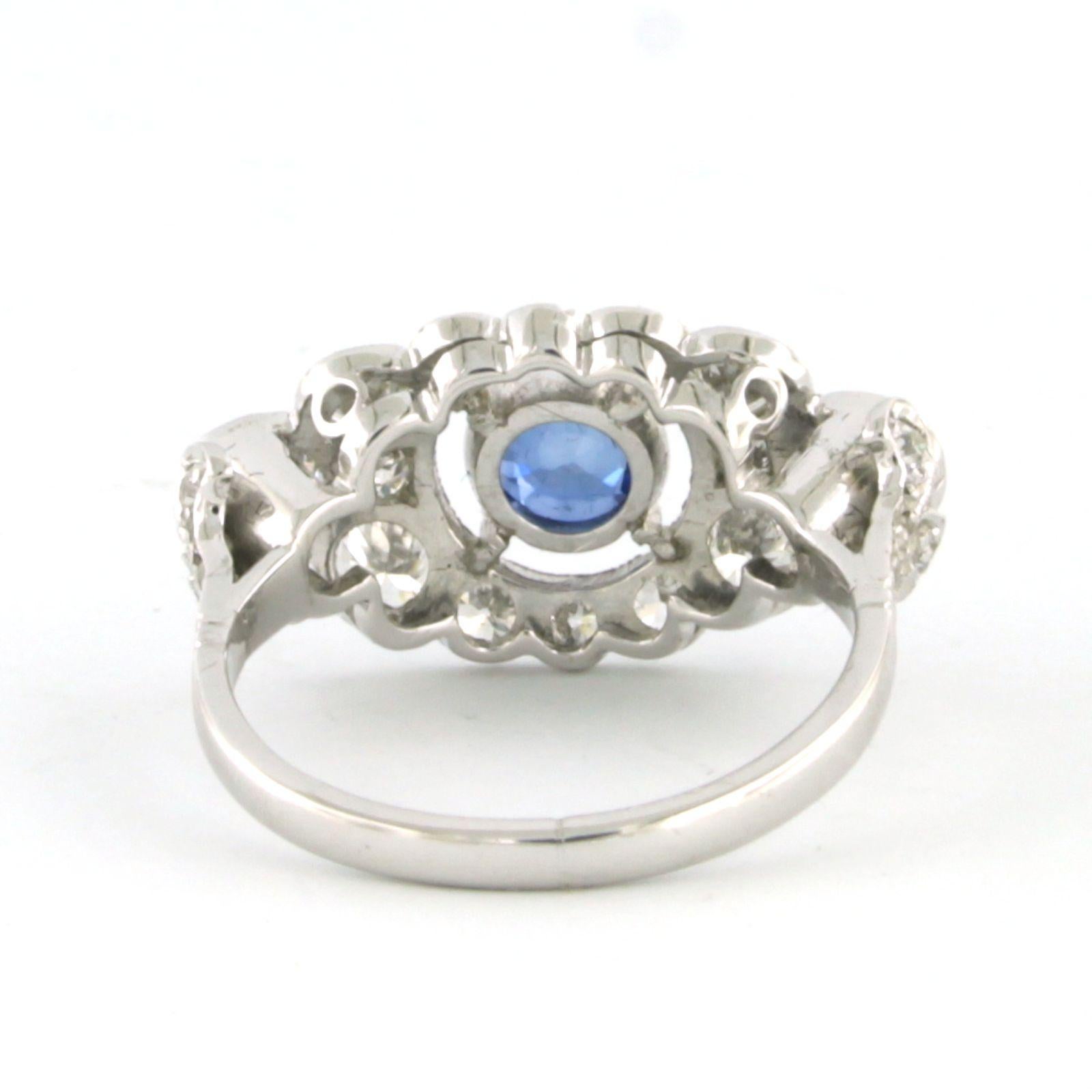 Ring set with sapphire and old mine cut diamonds up to 2.00ct platinum ring In Good Condition For Sale In The Hague, ZH
