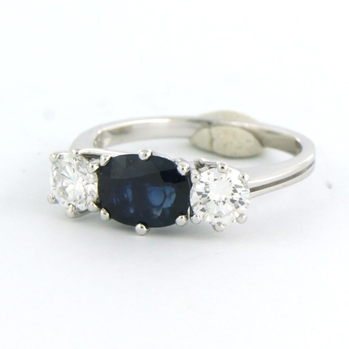 Ring mit Saphiren bis zu 1,00 ct und Diamanten im Brillantschliff 0,80 ct aus 18 Karat Gold für Damen oder Herren im Angebot
