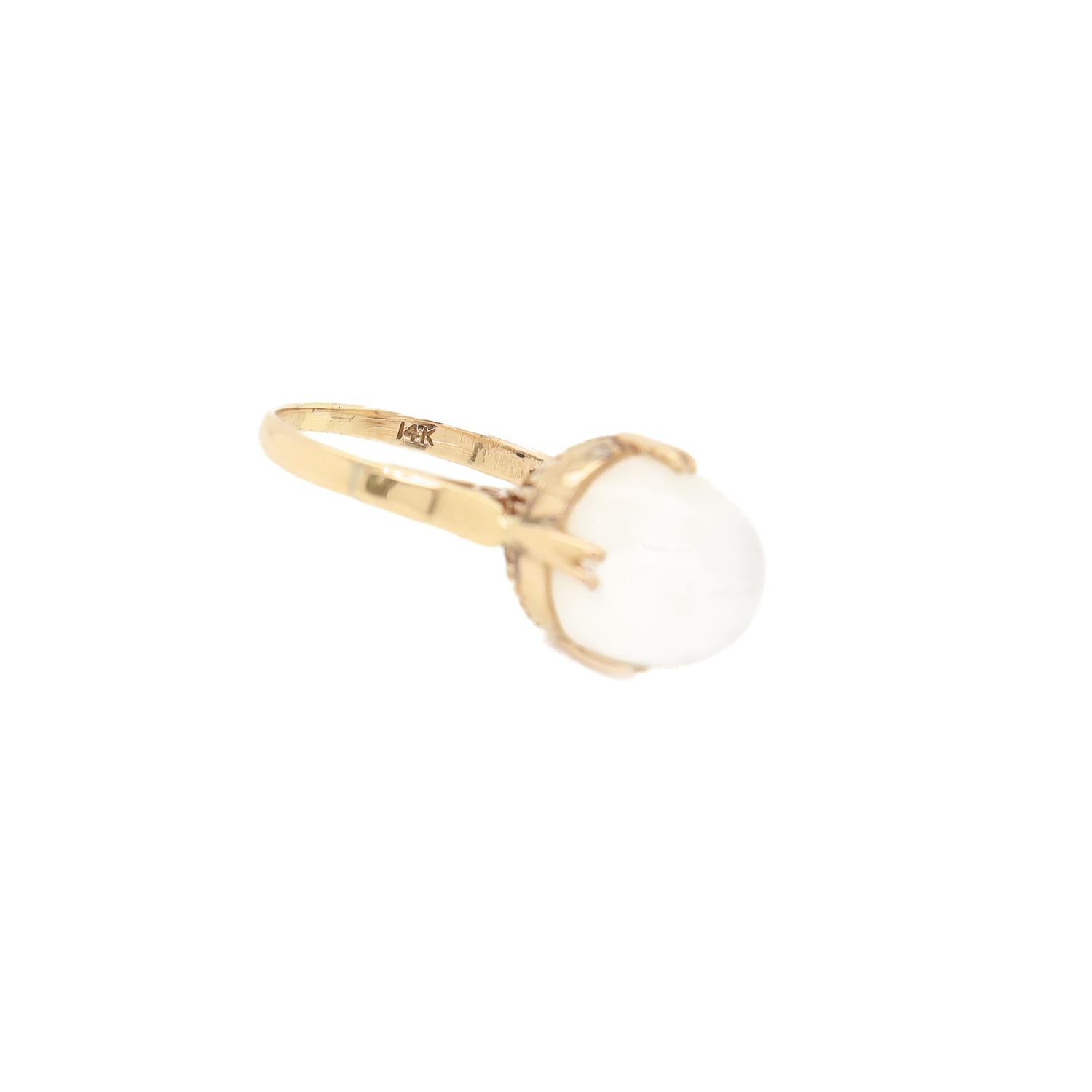 Antiker Art Deco 14K Gold & Mondstein Kugel-Cabochon-Cocktailring, Art déco 2