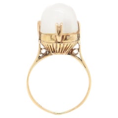 Antiker Art Deco 14K Gold & Mondstein Kugel-Cabochon-Cocktailring, Art déco