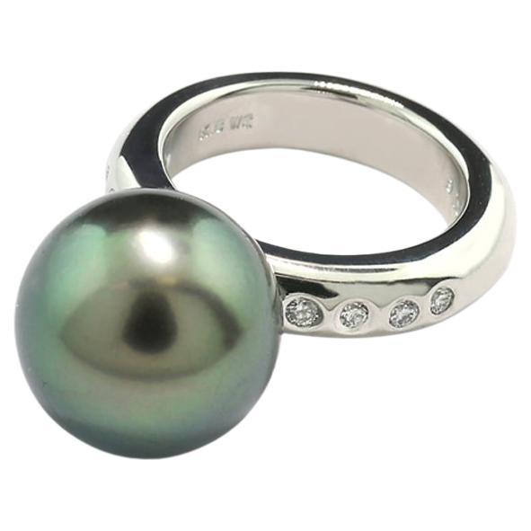 Ring Tahitian Pearl Grey Peacock Overtones Diamonds 18 Karat White Gold For Sale