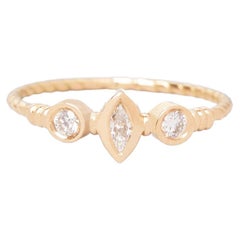 Ring Théa in 18k gold with diamonds
