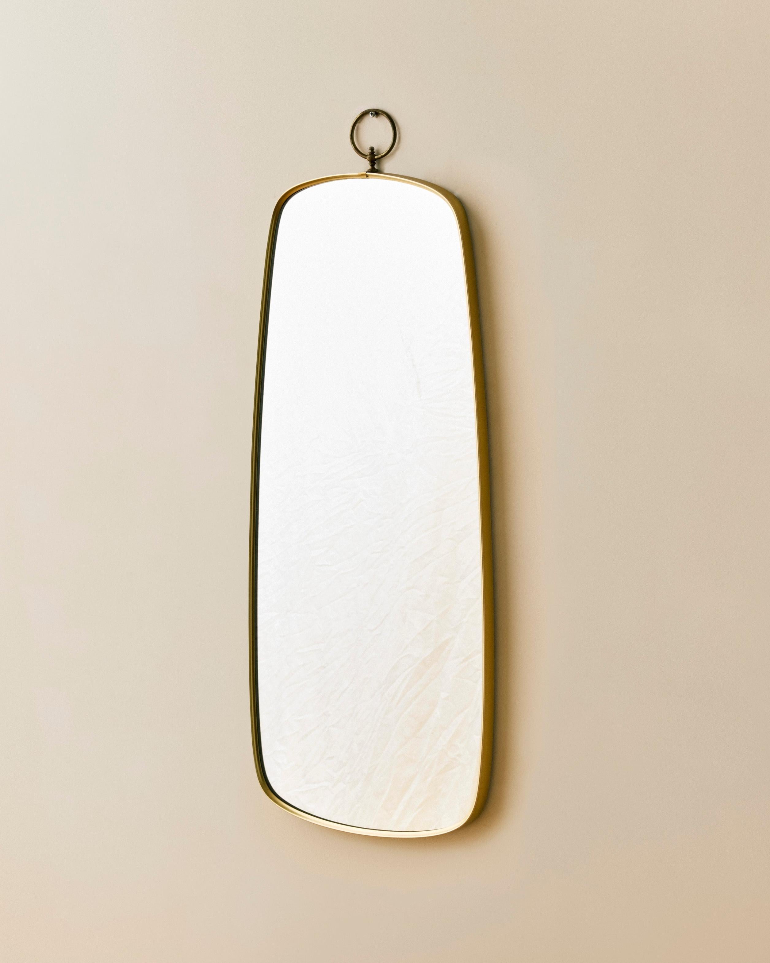 Miroir oblong à anneau Bon état - En vente à Long Island City, NY