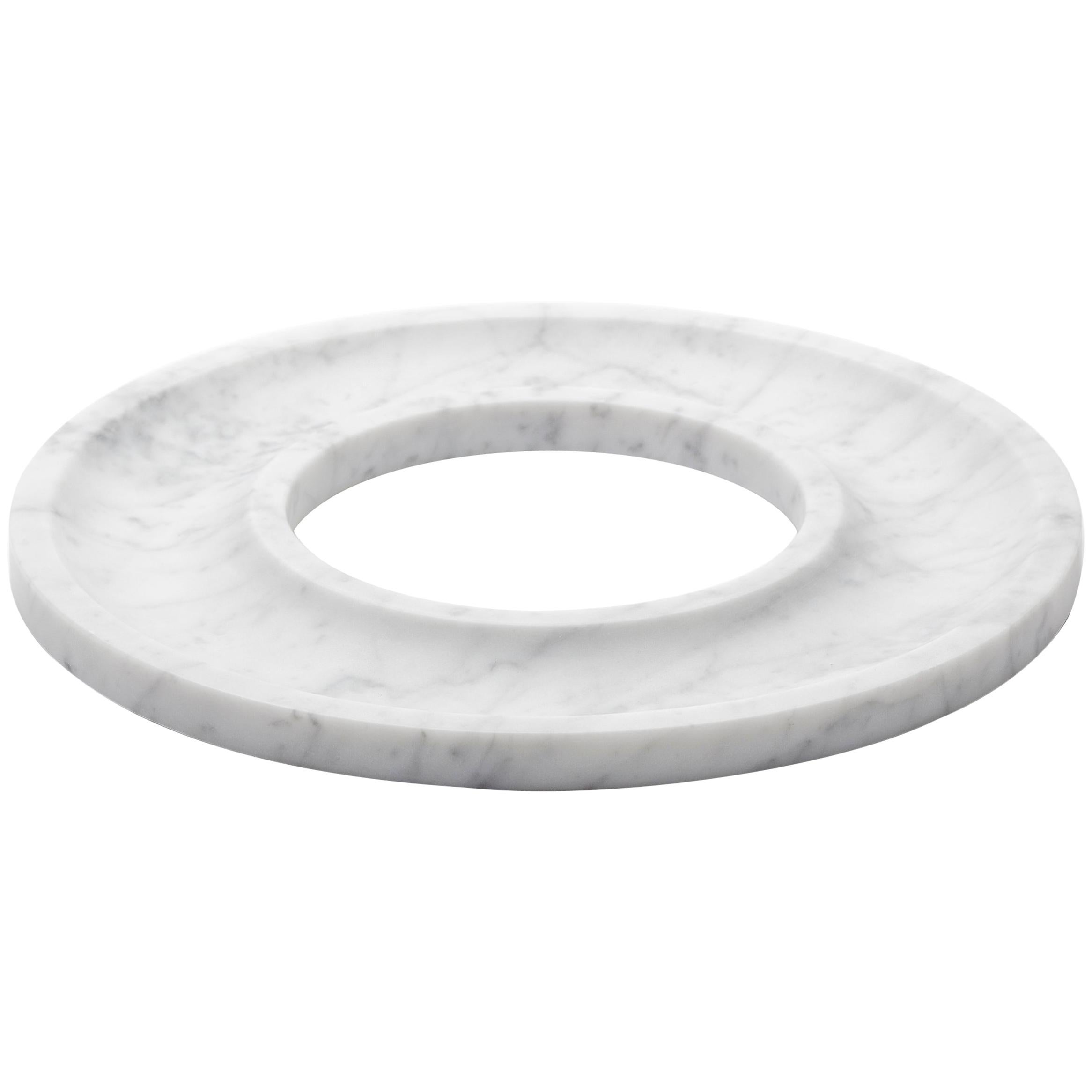 Bandeja de mármol, Bandeja minimalista blanca de Carrara, Bandeja para anillos de mármol by Aparentment en venta