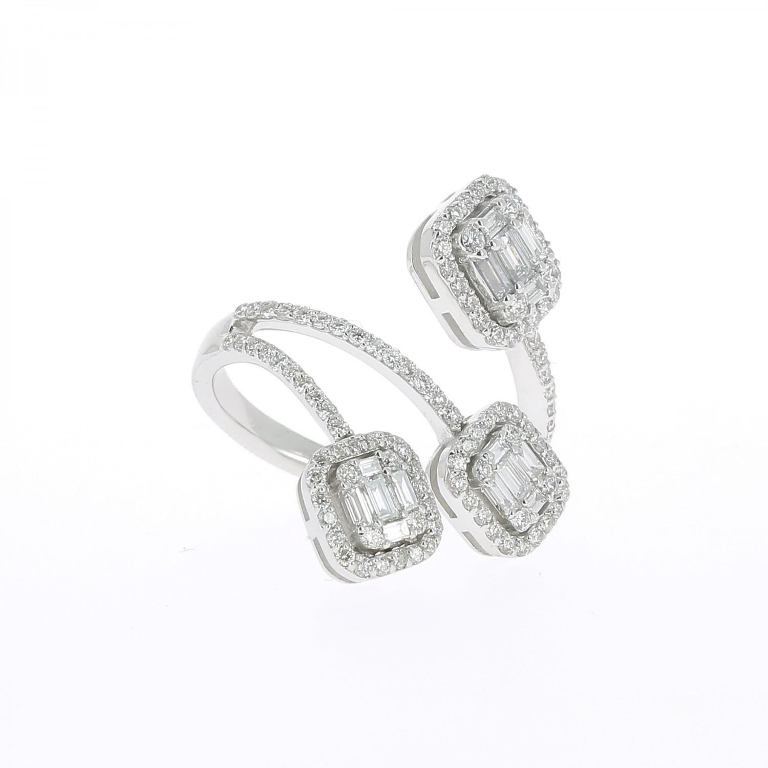 Contemporary 1.08 carats GVS Round/Baguette Diamond Ring Trilogy Illusion Emerald-Cut 18KGold