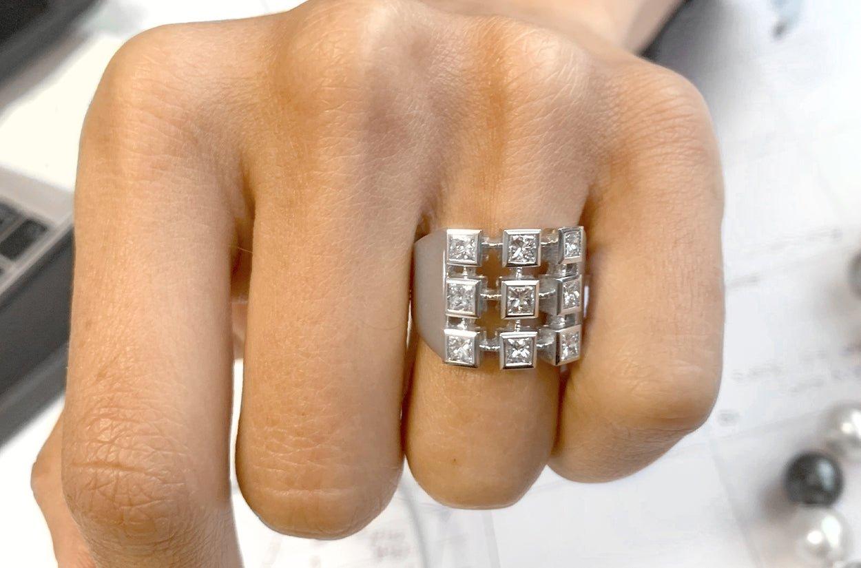 Contemporary Ring White Gold & Princess Cut Diamonds For Sale