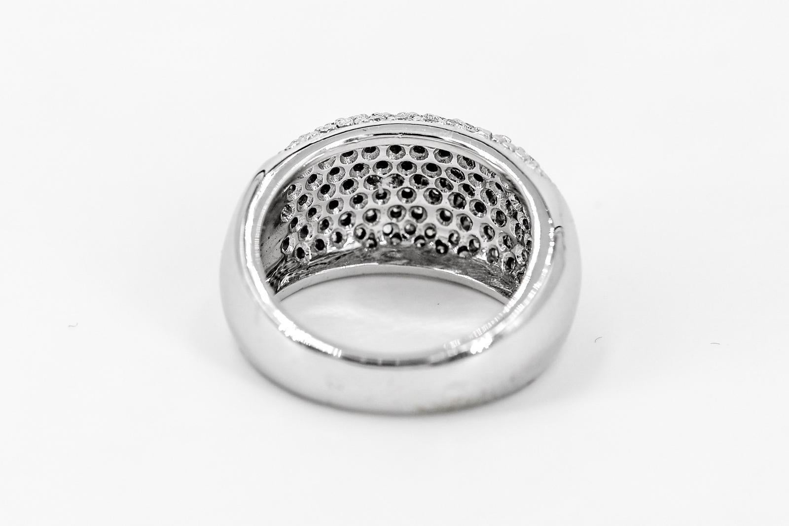Ring White Gold Diamond In Excellent Condition For Sale In PARIS, FR
