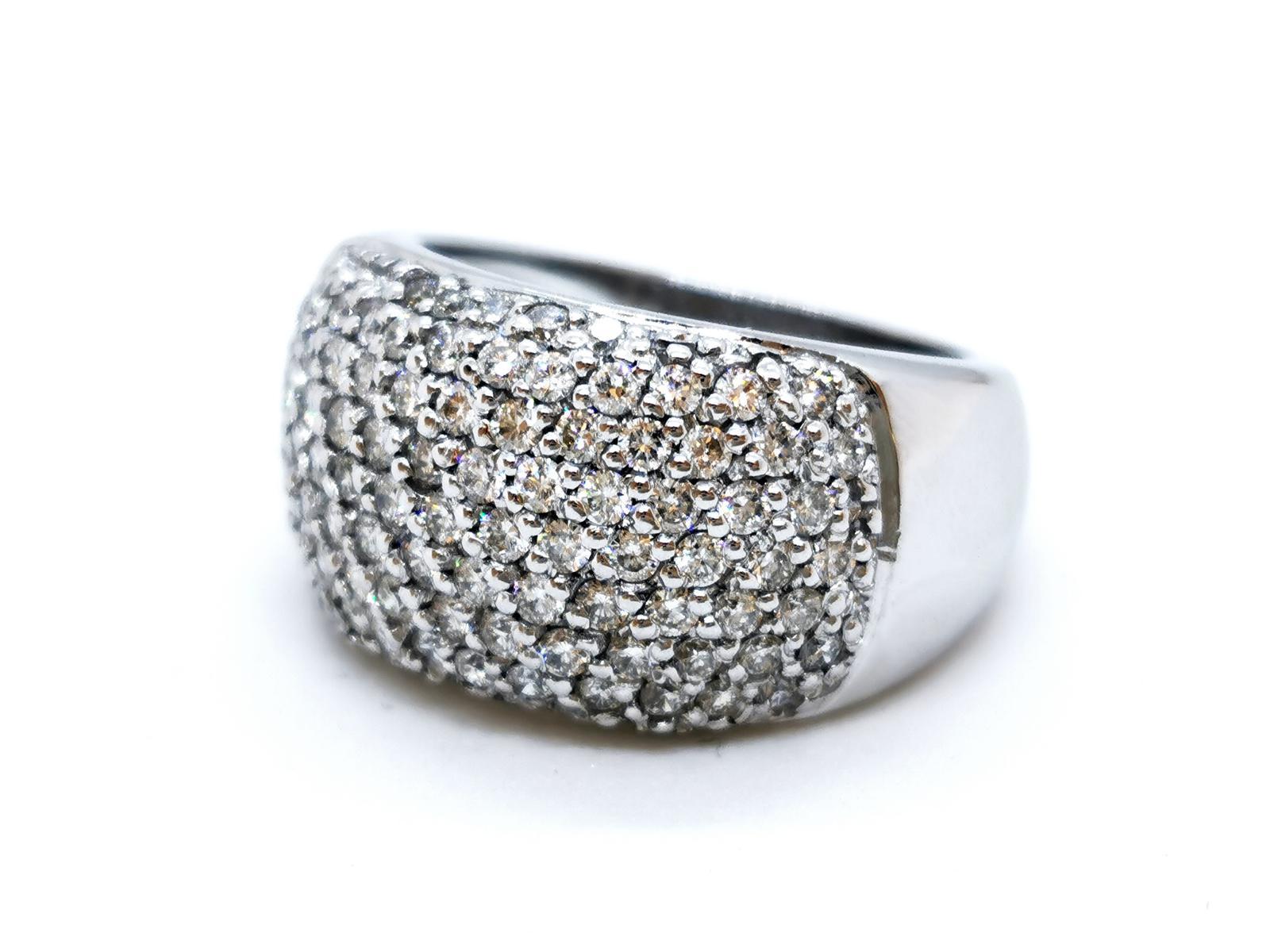 Women's Ring White Gold Diamond For Sale