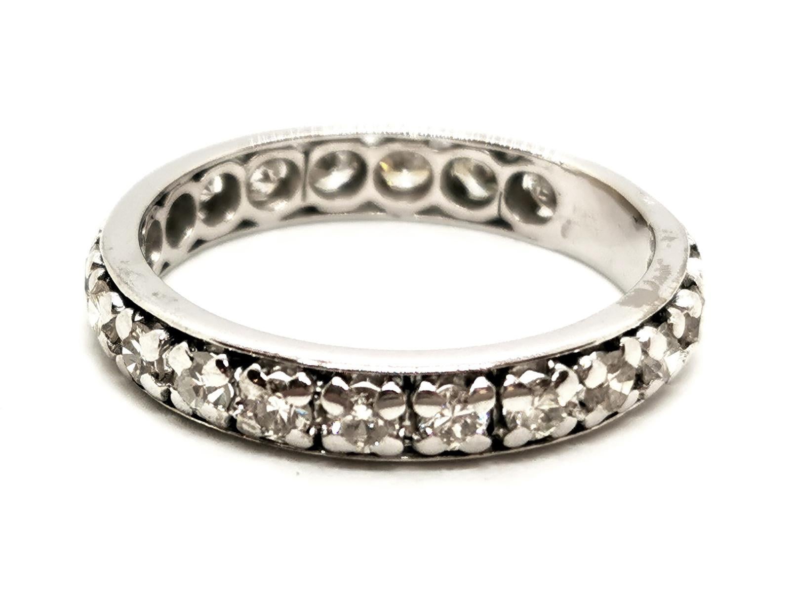 Ring aus Weißgold mit Diamanten im Zustand „Hervorragend“ im Angebot in PARIS, FR
