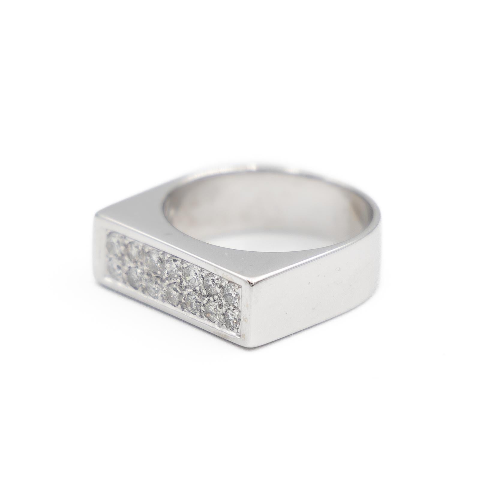 Ring aus Weißgold mit Diamanten im Zustand „Hervorragend“ im Angebot in PARIS, FR