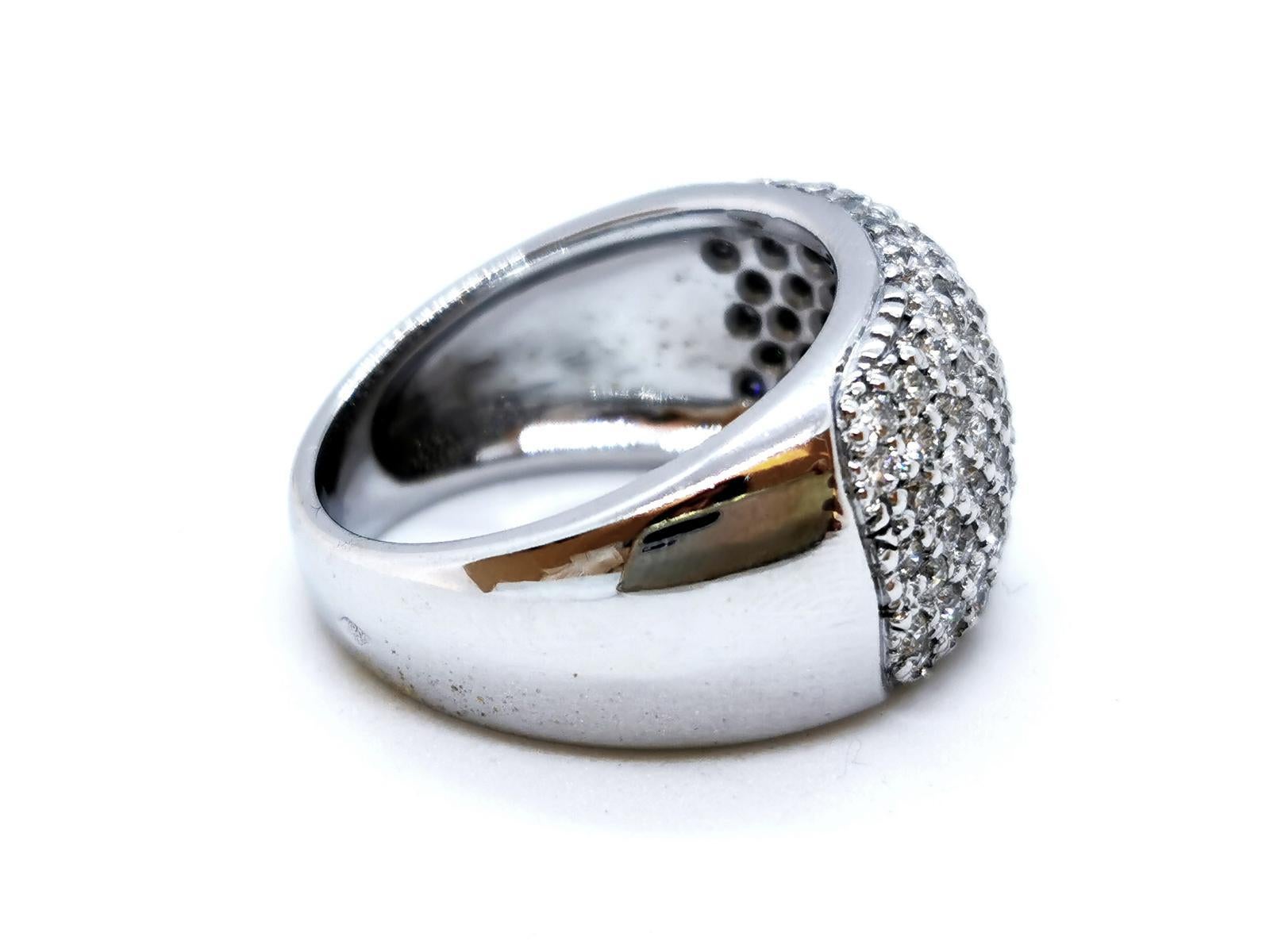 Ring White Gold Diamond For Sale 3