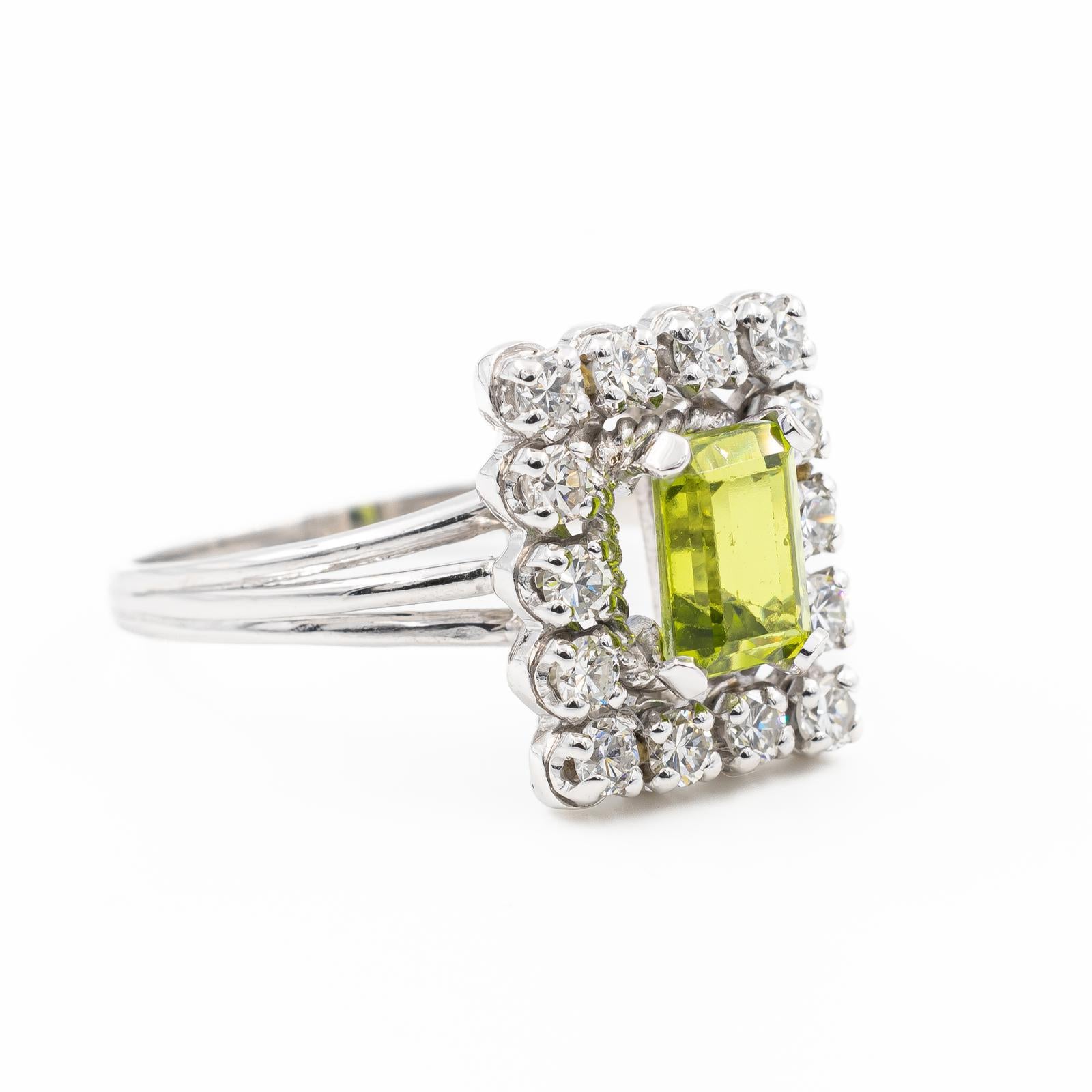 Emerald Cut Ring White GoldPeridot For Sale