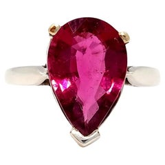 Ring White Gold Rubelite