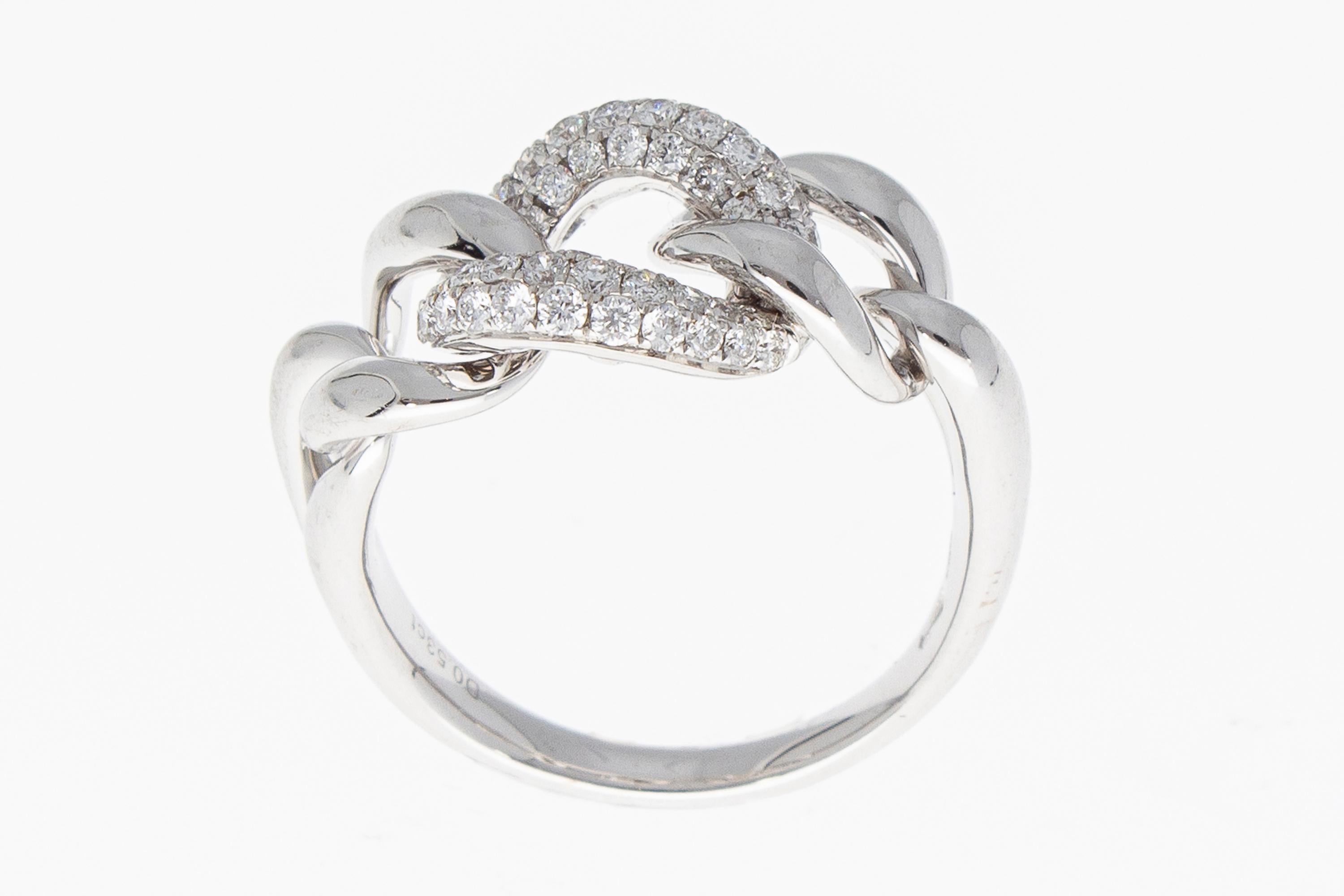 Ring mit 0,52 Karat Diamanten an einer Groumette-Kette aus 18 Karat Gold, hergestellt in Italien im Angebot 6