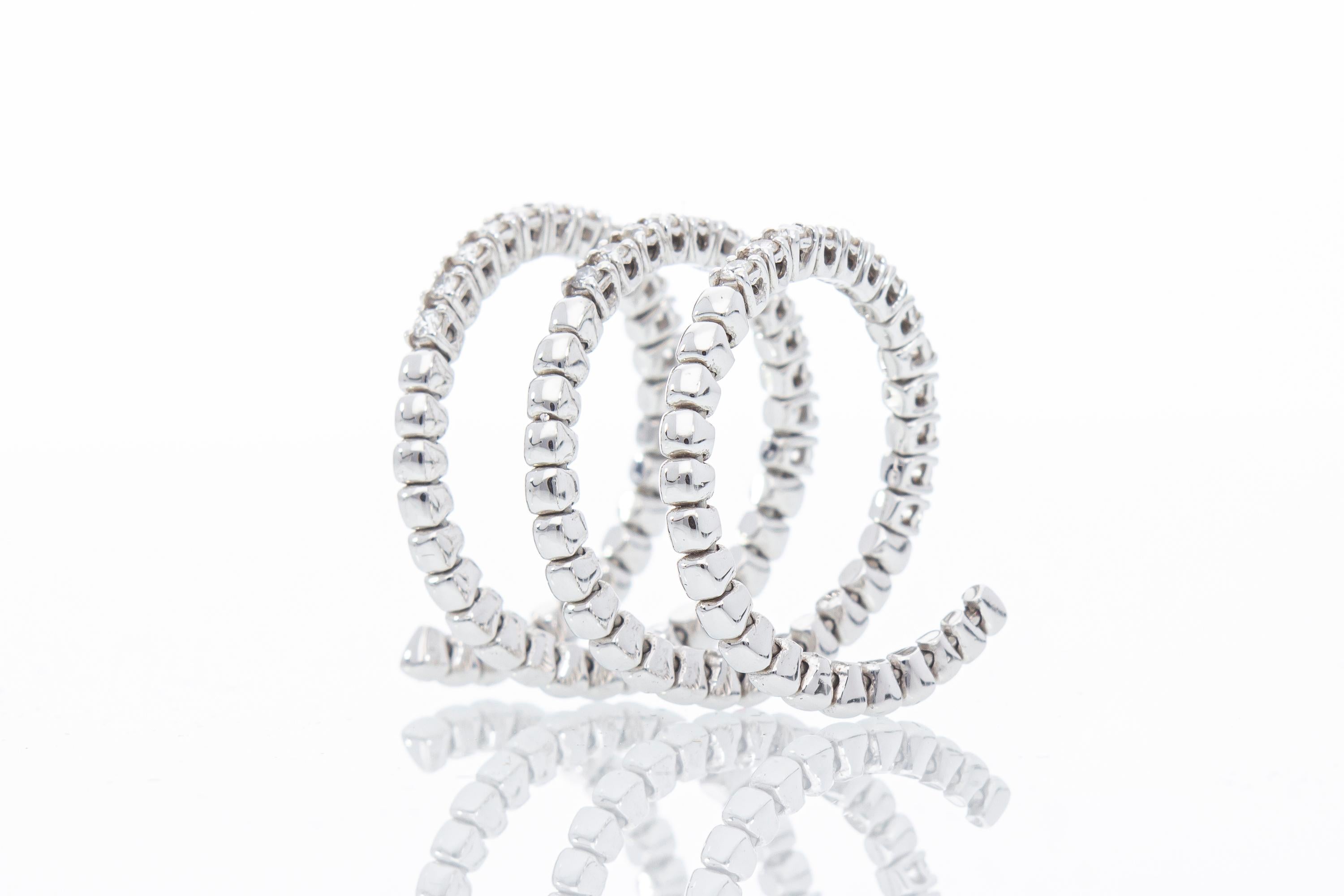 Ring with 0.68 Ct of Diamonds, N° 40 Diamonds, the Ring is an Elastic Spiral For Sale 5