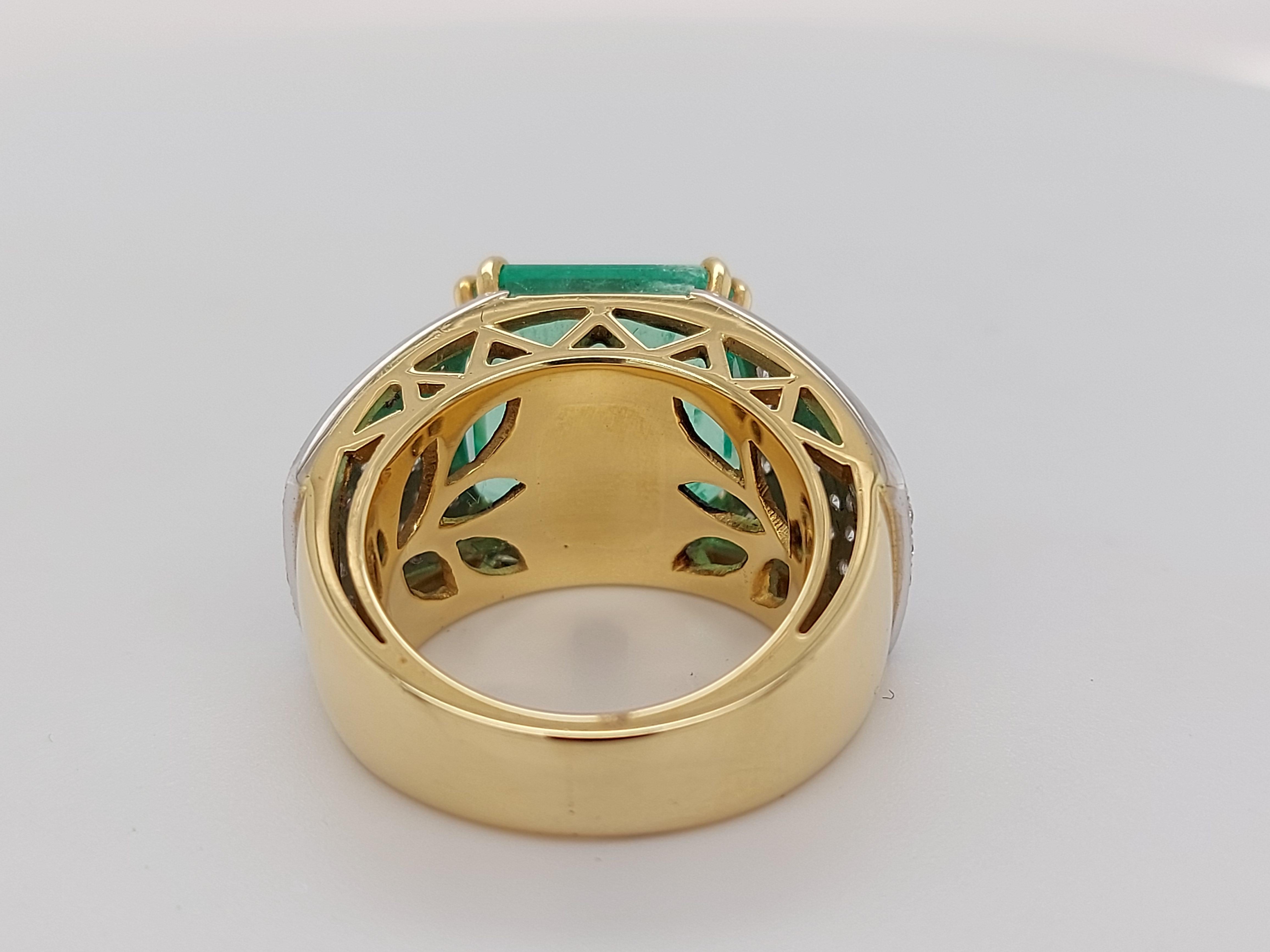 18 Karat Ring mit 11,11 Karat kolumbianischem Smaragd und 1,64 Karat Diamanten im Brillantschliff im Angebot 5