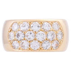 Ring with 16 Brilliant-Cut Diamonds Totaling 2.53ct