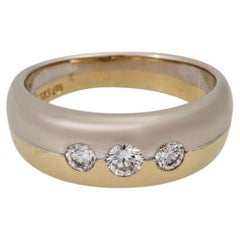 Ring with 3 Brilliants