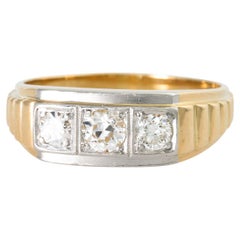 Vintage Ring with 3 Old Cut Diamonds, Too. Approx. 0.6 Ct