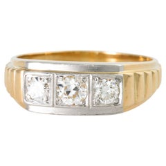 Ring with 3 Old Cut Diamonds, Too. Approx. 0.6 Ct