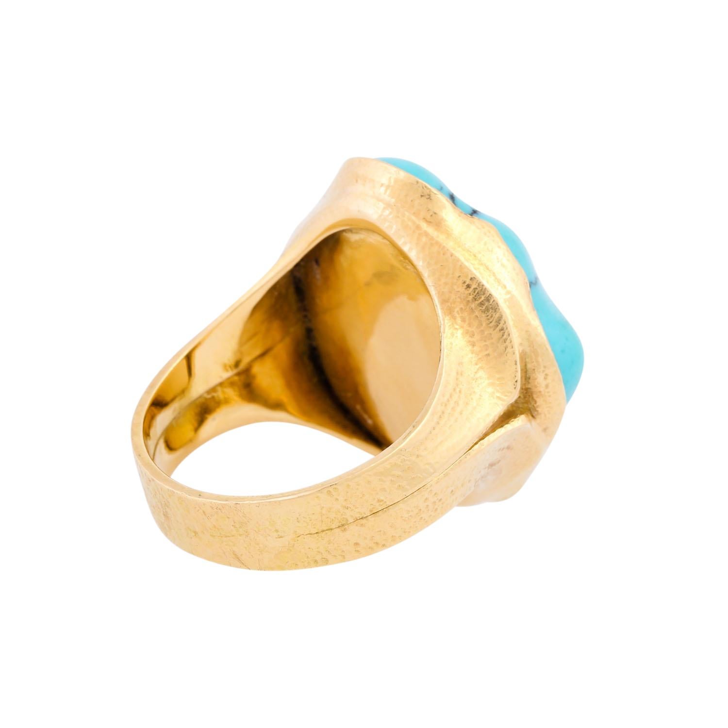 Ring mit türkisfarbener Matrix in Barockform, (Cabochon) im Angebot