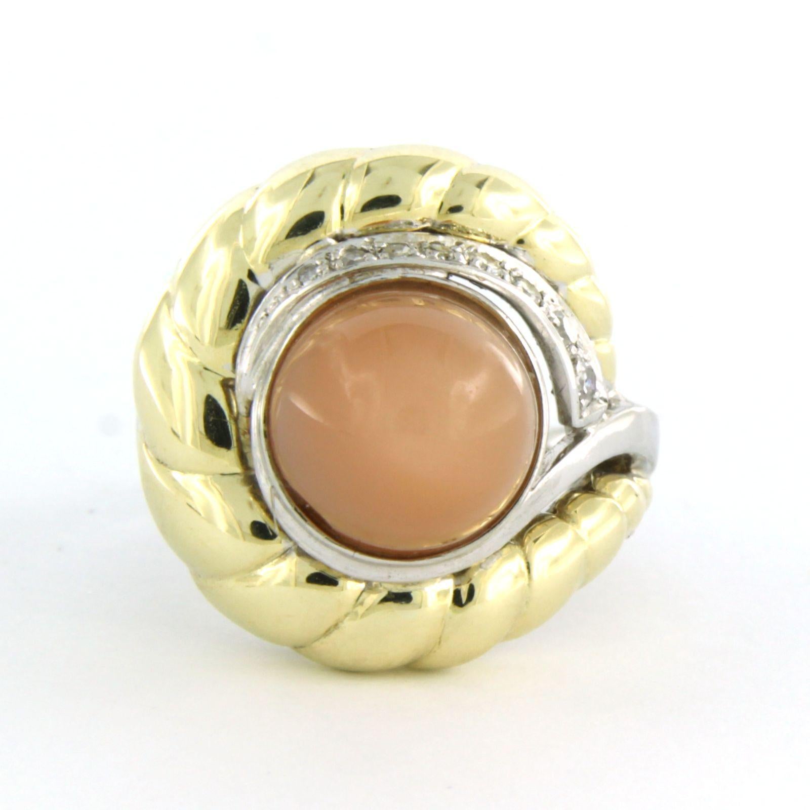 Bague bicolore 14 carats avec agate et diamants taille unique jusqu'à 0,05 carat Pour femmes en vente