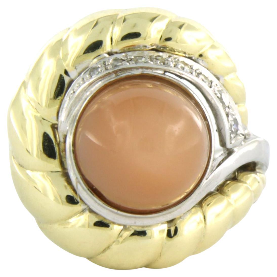 Ring with agate and single cut diamonds up to 0.05ct 14k bicolour gold