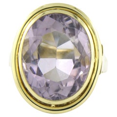 Ring with amethyst 14k yellow gold 8.2 grams