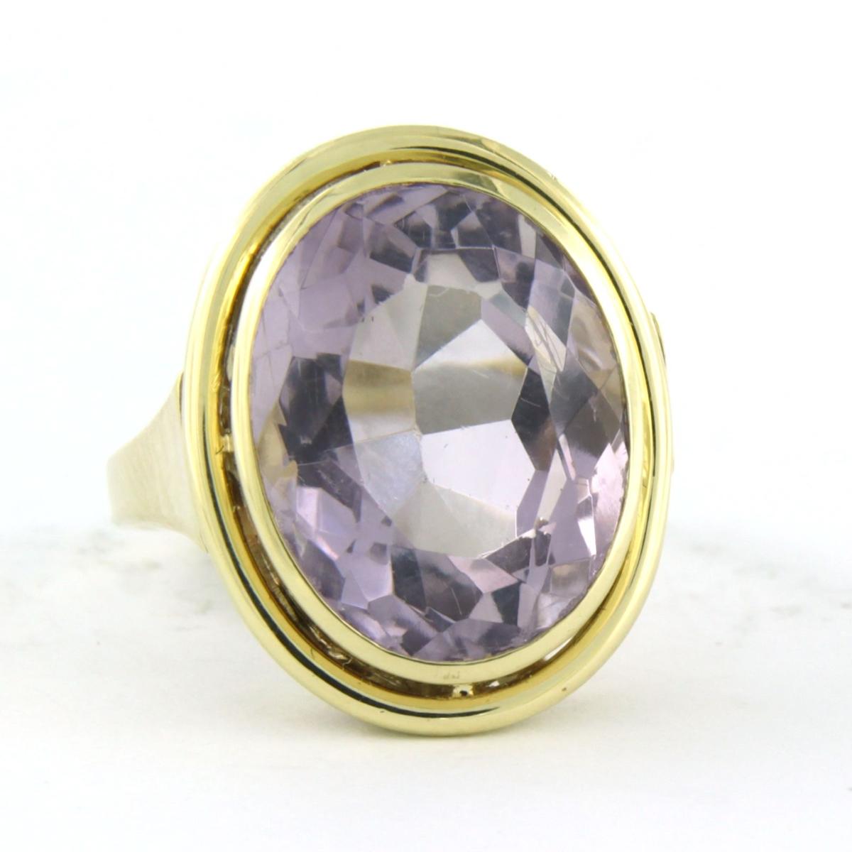 Modern Ring with Amethyst 14k yellow gold For Sale