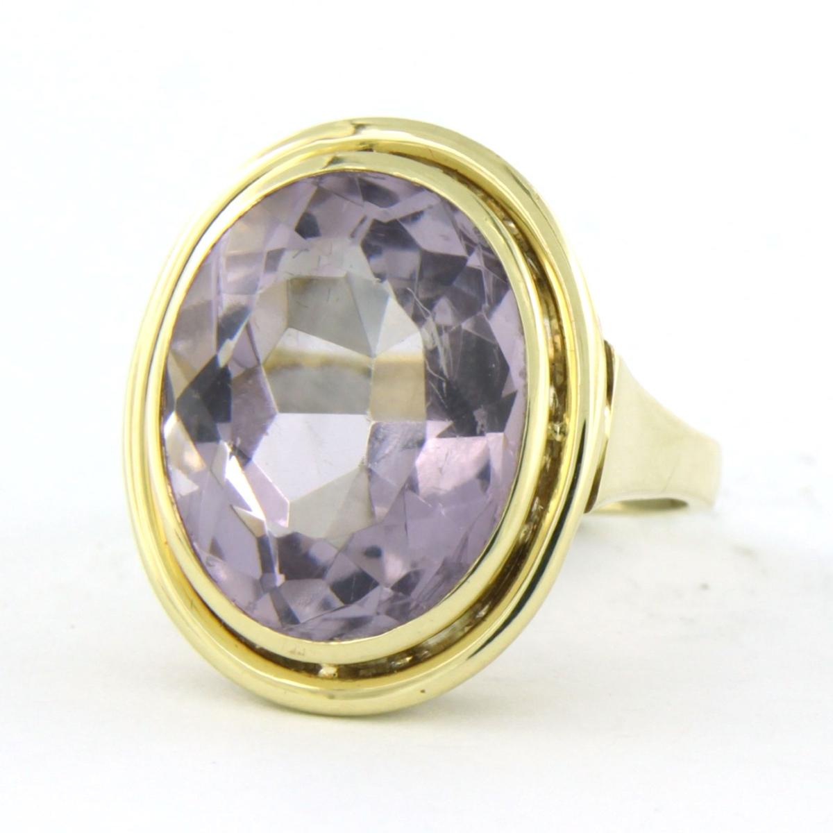 Oval Cut Ring with Amethyst 14k yellow gold For Sale