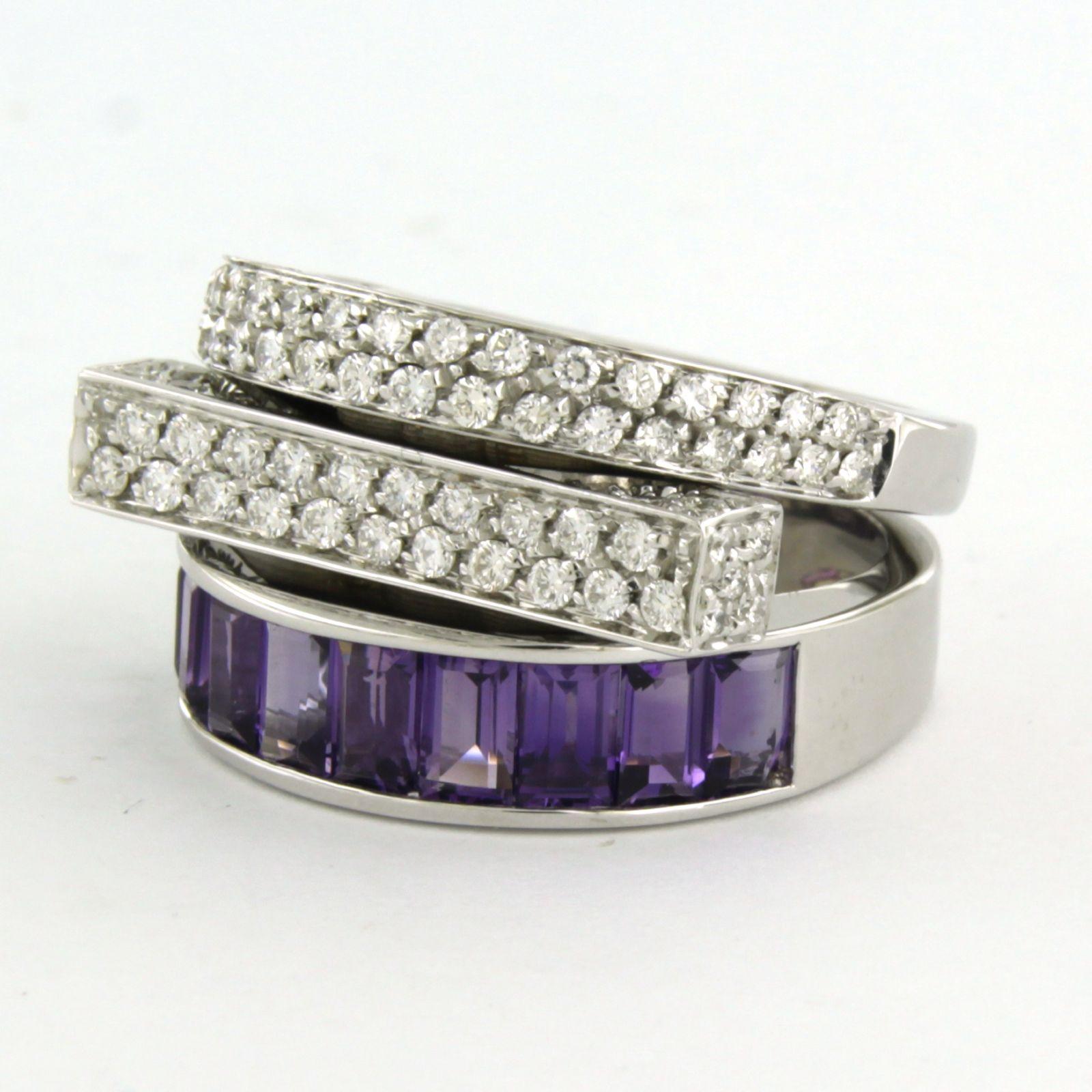 Brilliant Cut Ring with amethyst and diamonds up to 1.80ct 18k white gold For Sale