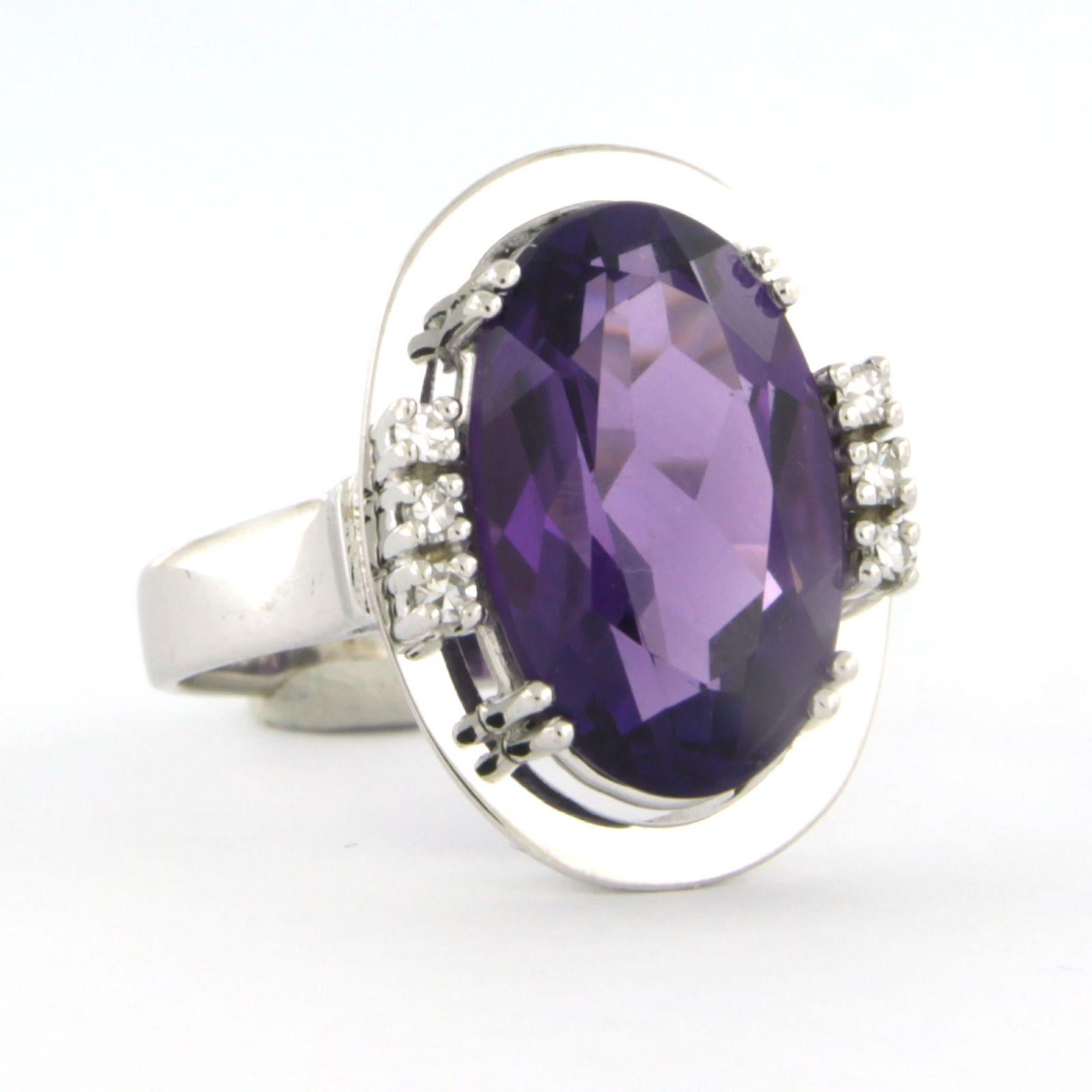 Bague avec améthyste et diamants taille unique jusqu'à 0,12ct Or 18k 6,8 grammes Pour femmes en vente