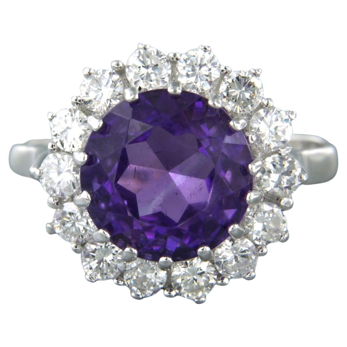 Bague avec améthyste jusqu'à 3,50ct et diamants taille brillant jusqu'à 1,00ct or 14k en vente