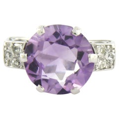 Anello con ametista fino a 3,50ct e diamanti taglio old mine fino a 0,30ct in oro 14k