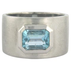 Ring with aquamarine up to 1.50ct 18k white gold 7.2 grams