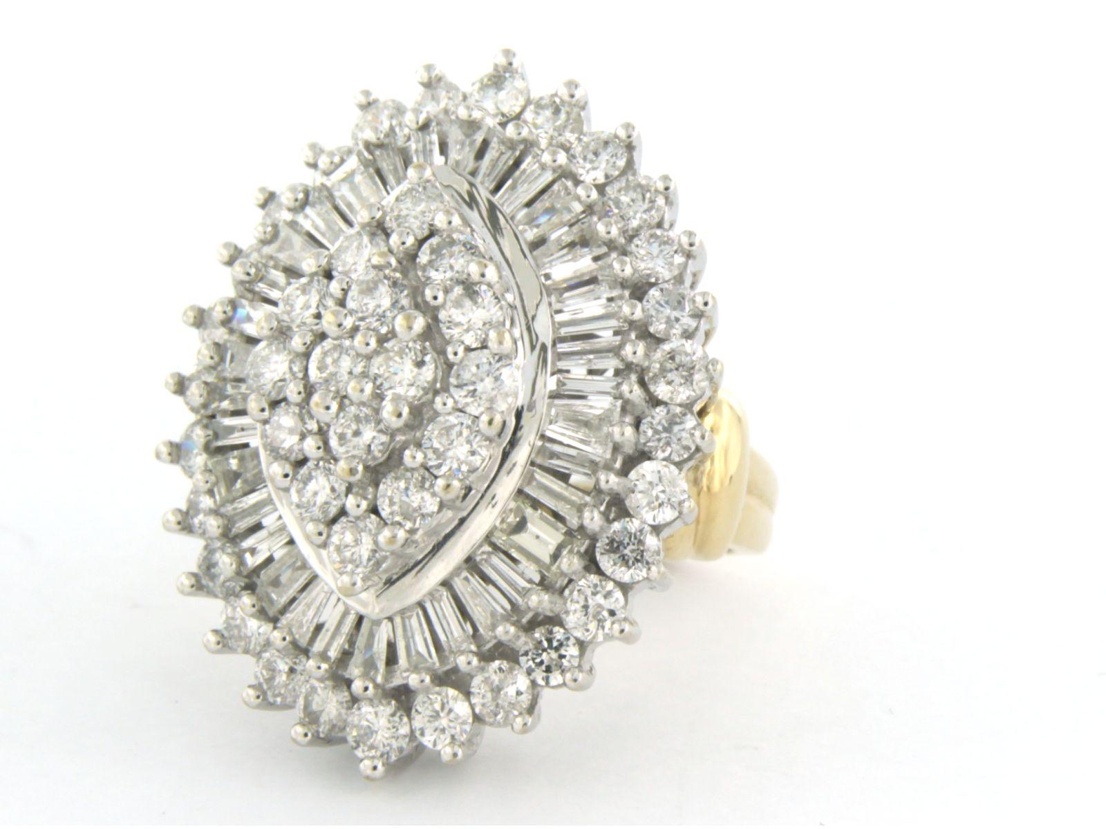 Ring mit Diamanten im Baguette- und Brillantschliff bis zu 3,00ct 10k bicolour Gold im Zustand „Hervorragend“ im Angebot in The Hague, ZH