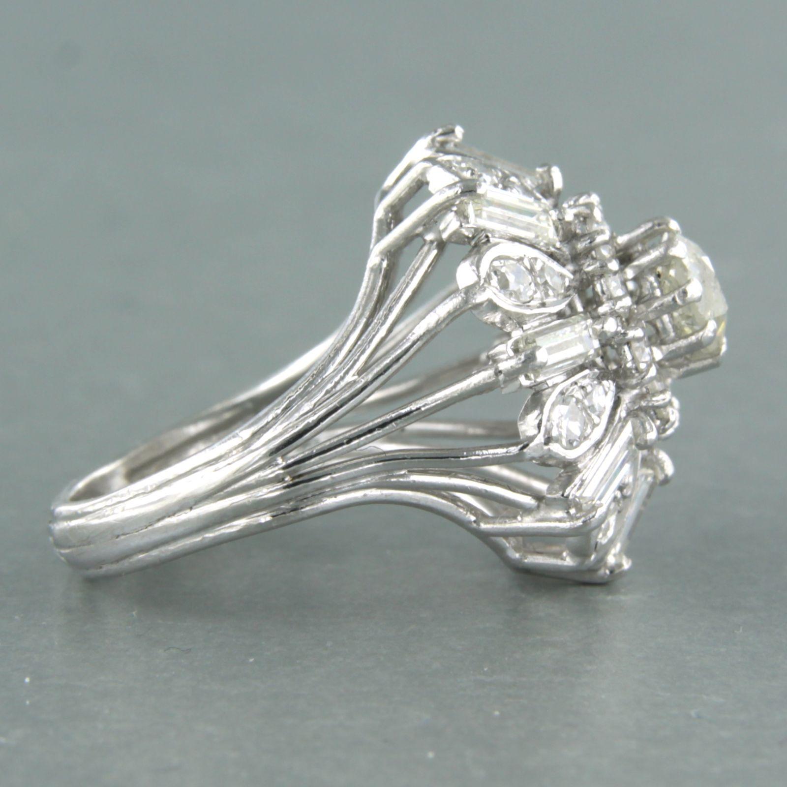 Bague avec diamants de taille baguette, taille unique et taille ancienne 2,75ct Platina Pour femmes en vente