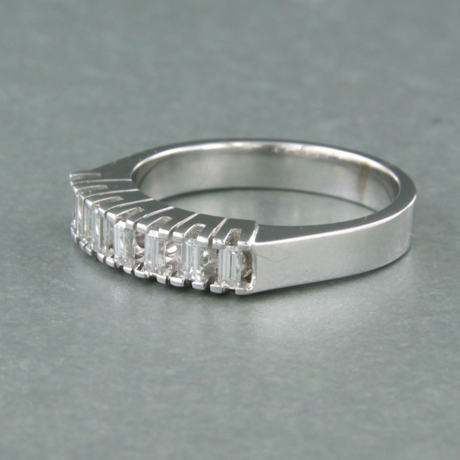 Women's Ring with baguette shaped diamonds up to 0.28ct 14k gold 4.5 grams For Sale