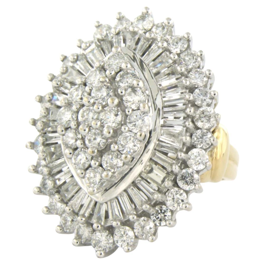 Ring with baguette and brilliant cut diamonds up to 3.00ct 10k bicolour gold