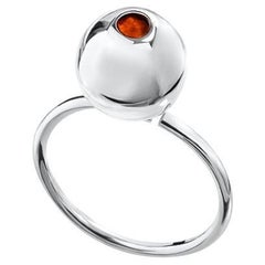 Anillo con esfera grande y ámbar de plata XS