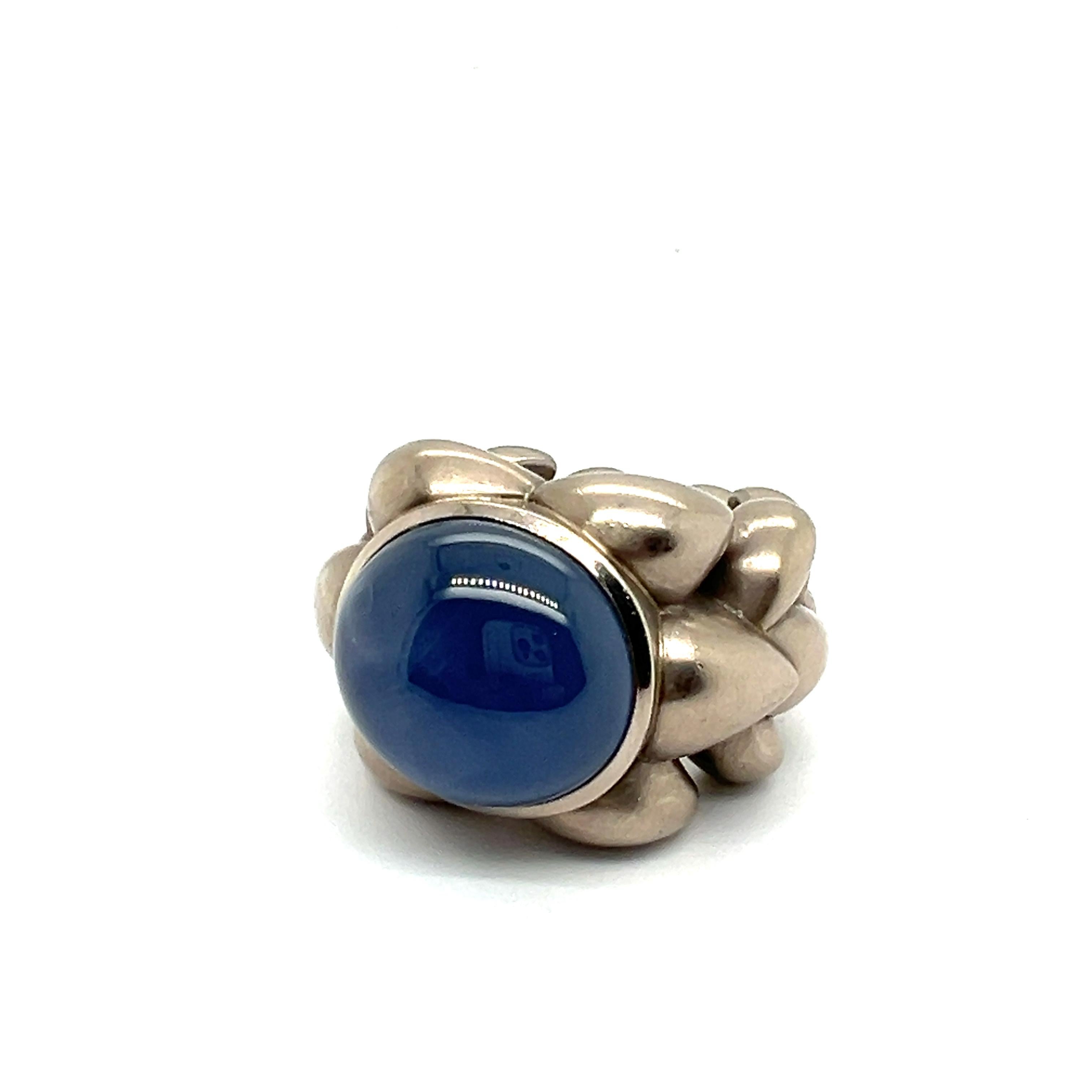 Artist Ring with Blue Star Sapphire in 18 Karat White Gold by Christophe Graber