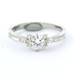 Ring with brilliant and marquise cut diamonds up to 0.61ct platinum