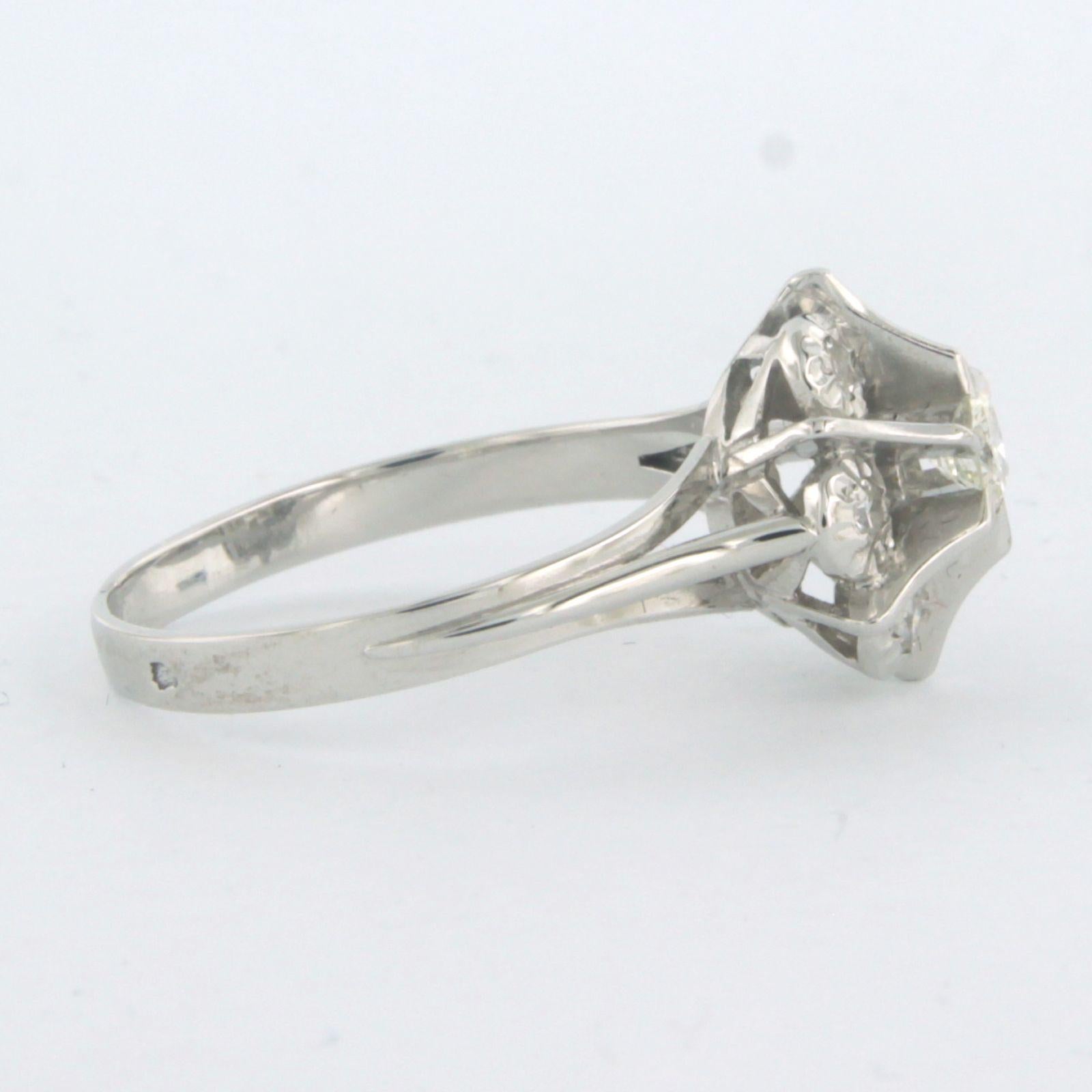 Ring mit Brillanten im Einzelschliff bis zu 0,30 Karat 18 Karat Weißgold im Angebot 1