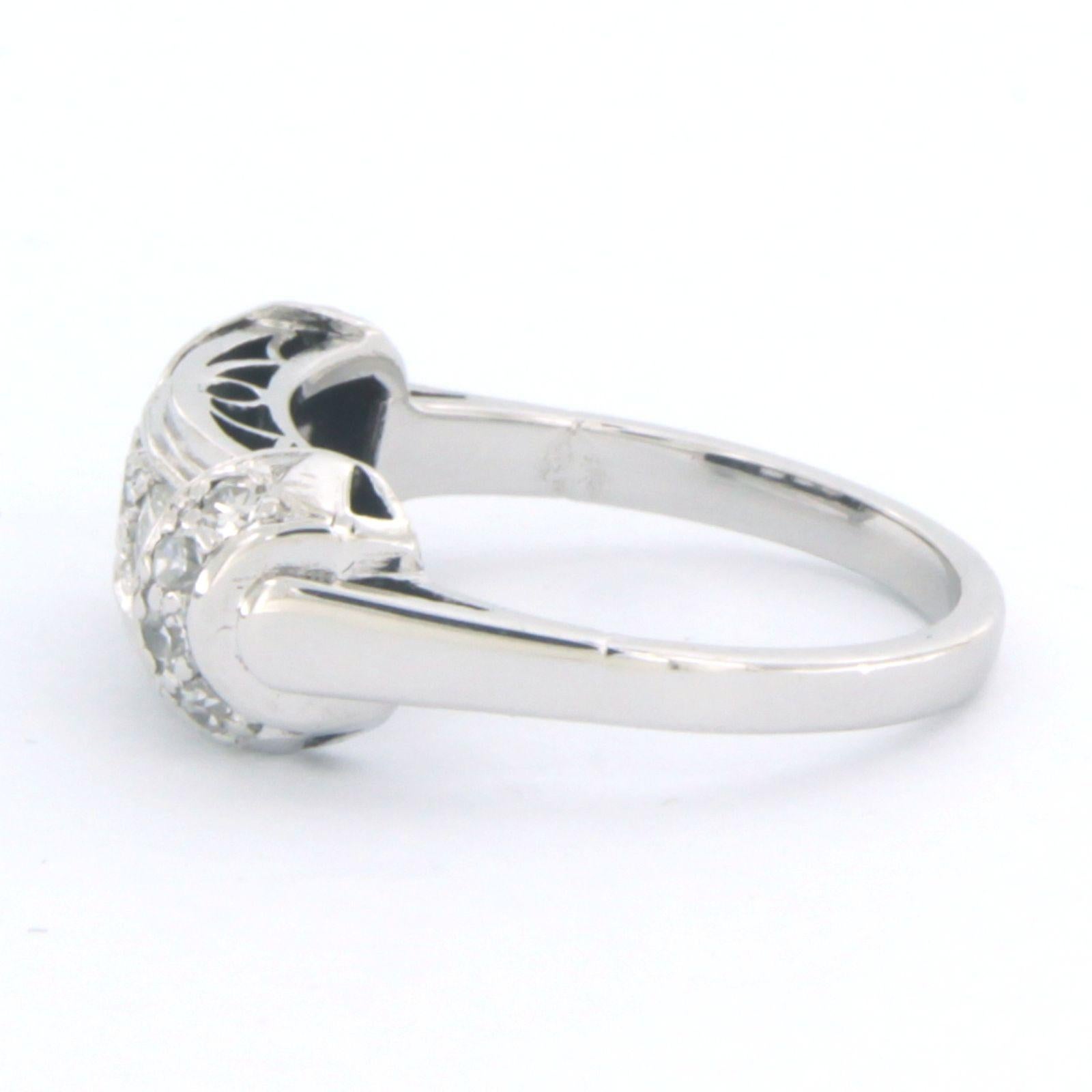 Brilliant Cut Ring with brilliant and single cut diamonds up to 0.54ct 18k white gold For Sale